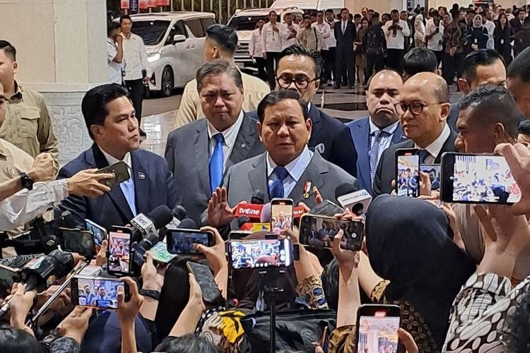 Rapat Danantara Mendadak Tertutup, Media Diminta Keluar Ruangan, Prabowo: Karena Saya Banyak Tegur Direksi