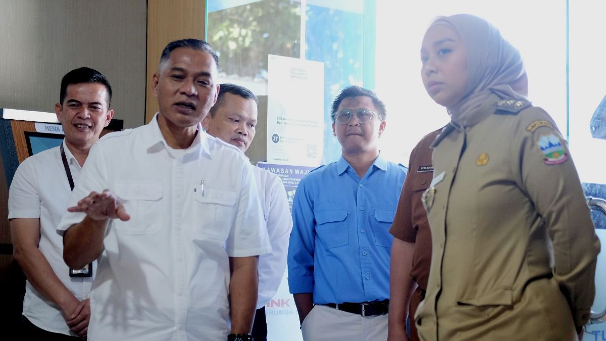 Putri Karlina di BPR Garut: Tekankan Profesionalisme, Hindari Campur Tangan Politik