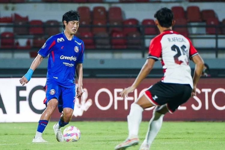 Kesedihan Achmad Maulana Berduka Cita Atas Kehilangan Idola: Choi Bo-kyung dan Inspirasi Mengejutkan di Arema FC
