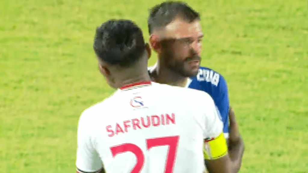 Hasil Liga1 Pekan ke-31: Malut United vs Persib Bandung - Pesta Gelar yang Tertunda di Stadion Kie Raha