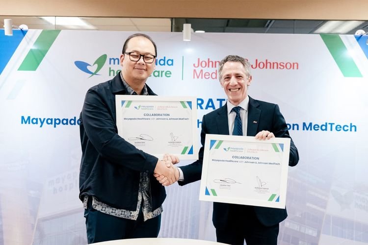 Mayapada Healthcare Hadirkan VELYST™ Robotic-Assisted Solution Johnson & Johnson Medtech untuk Prosedur Penggantian Sendi Lutut Total