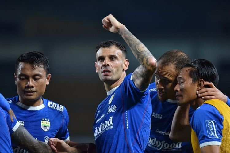 PT LIB Umumkan Nominasi Terbaik Musim Liga 1 2024/2025: Persib Dominan 