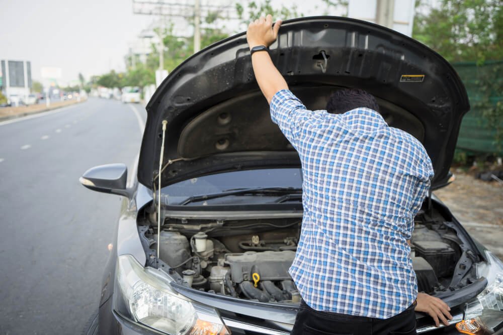 5 Alasan Mobil Mogok yang Harus Kamu Ketahui